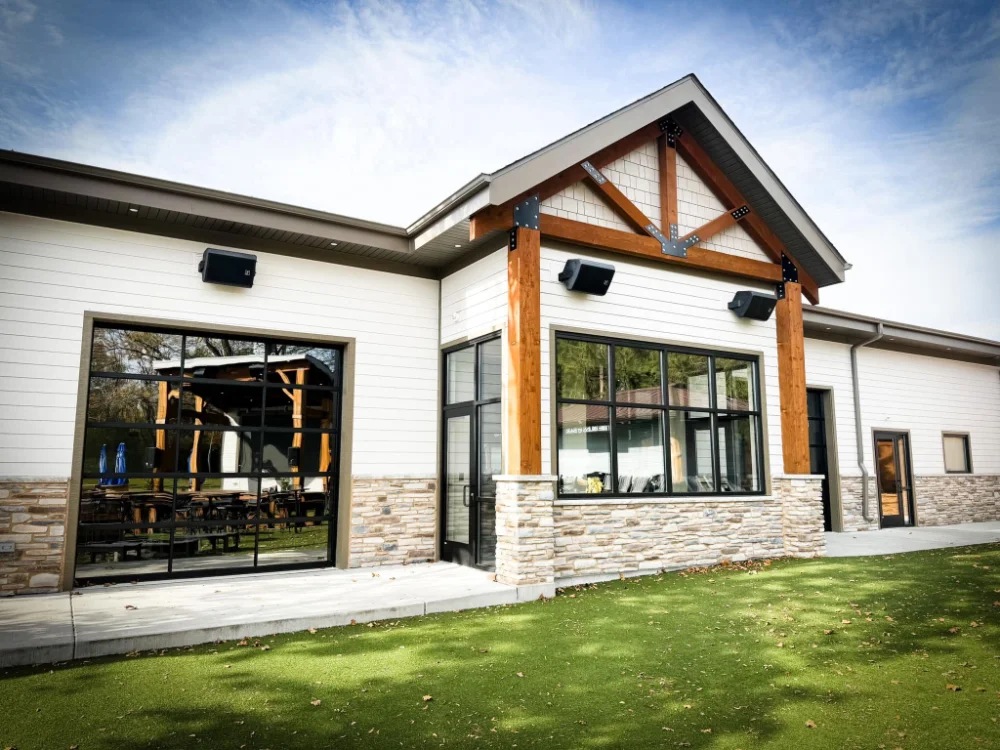 mattys event center outside 1000x750